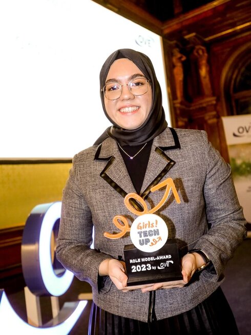 Hüzüme Erkaptan, Role Model 2023