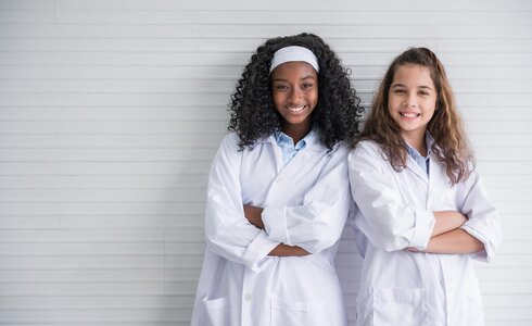 Girls! TECH UP 2022