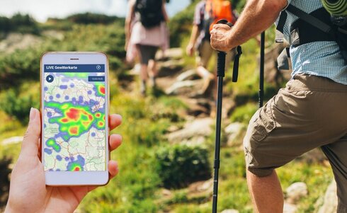 ALDIS Mobile App beim Wandern