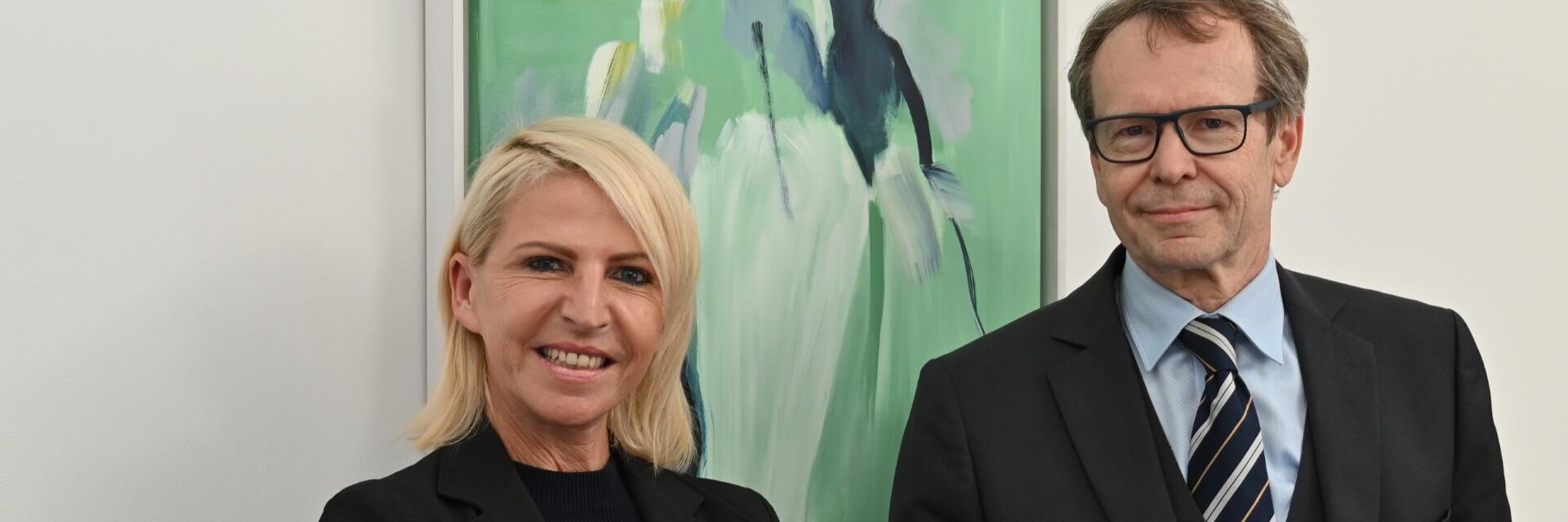 GMAR-Präsidentin Ulrike Haslauer und OVE-Generalsekretär Peter Reichel