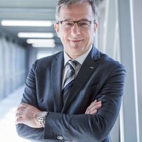 Porträtfoto Helmut Leopold