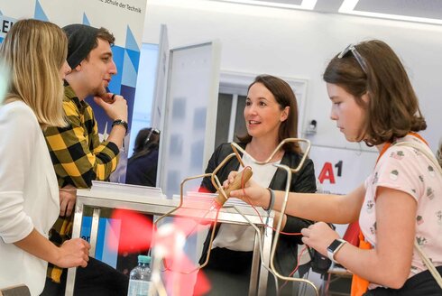 Girls! TECH UP mit Michaela Leonhardt