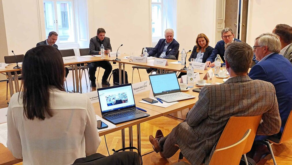 Beim 3. Runden Tisch ging es um Netz- und Systemdienlichkeit von Energiegemeinschaften und Weiterbildungsangebote.