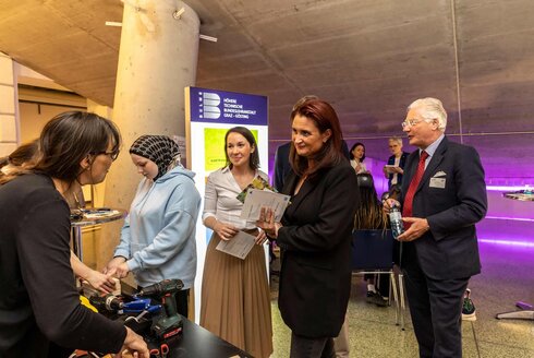 Girls! TECH UP Graz 2023 Rundgang