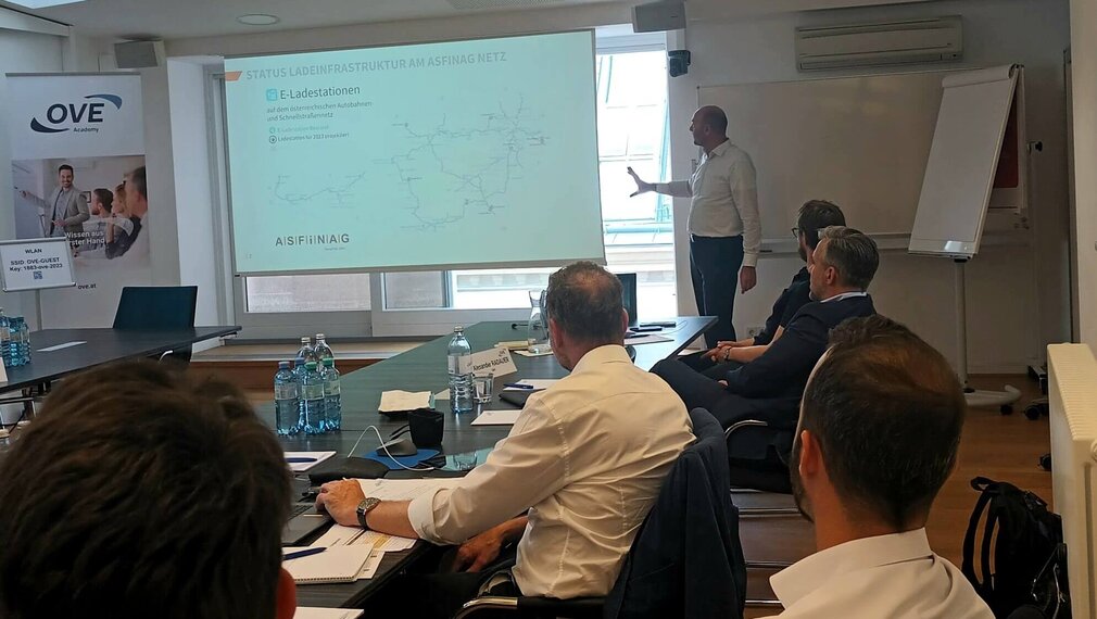 Runder Tisch Elektromobilität OVE